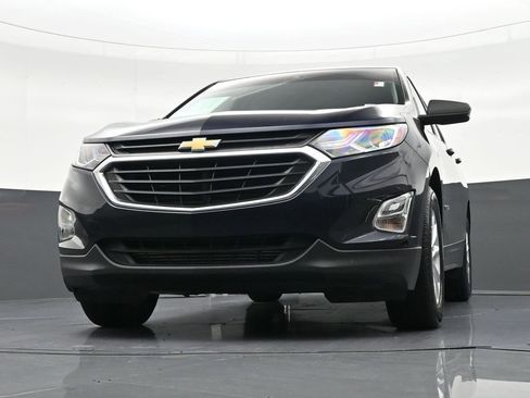 Used 2021 Chevrolet Equinox LS image 31