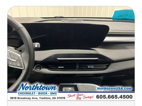 Used 2025 Buick Enclave Sport Touring image 29