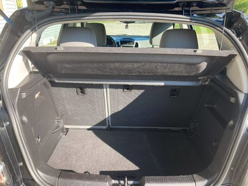 Used 2020 Chevrolet Sonic LT image 8