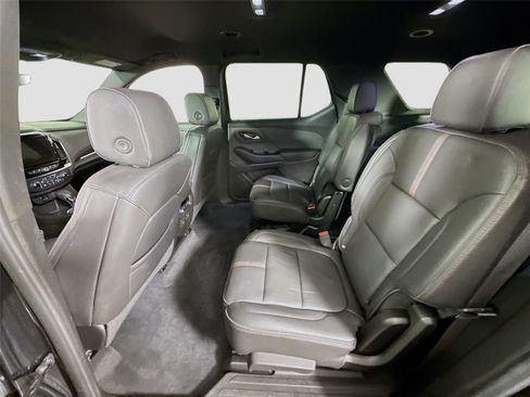 Certified 2023 Chevrolet Traverse RS image 19
