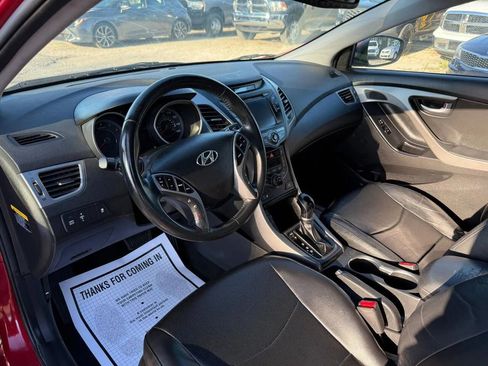 Used 2016 Hyundai Elantra Limited w/ Option Group 04 image 11