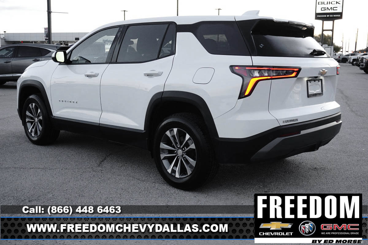 Used 2026 Chevrolet Equinox LT w/ Convenience Package II FWD image 32