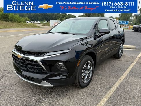 Certified 2024 Chevrolet Blazer LT FWD image 1