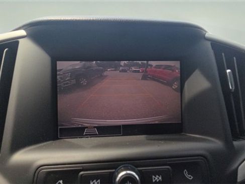 Used 2022 GMC Terrain SLE w/ Driver Convenience Package image 31