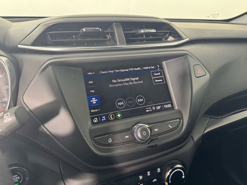 Used 2023 Chevrolet TrailBlazer RS image 14