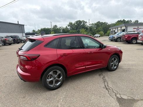 Used 2024 Ford Escape ST-Line AWD/4WD image 4