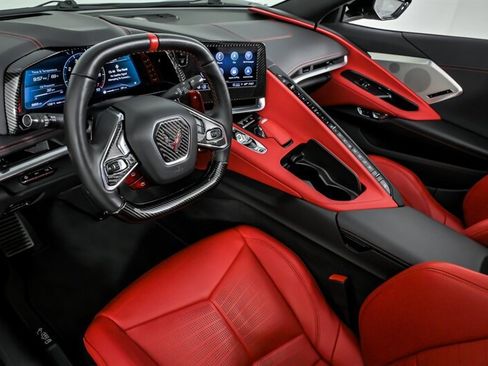 Used 2023 Chevrolet Corvette Stingray Preferred Conv w/ Z51 Performance Package RWD image 15