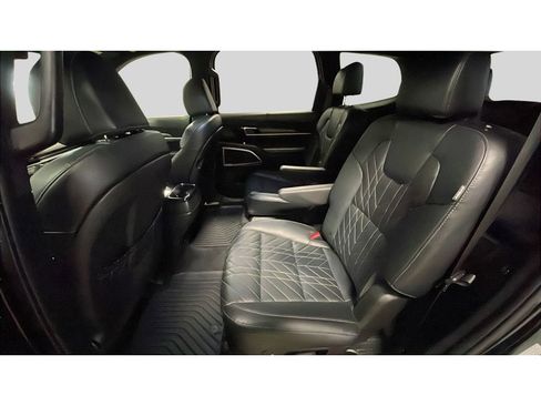 Used 2024 Kia Telluride EX X-Line AWD/4WD image 16