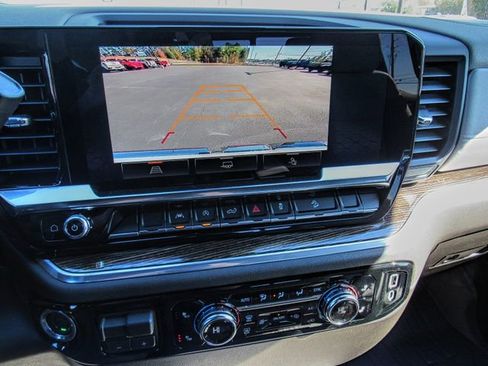 New 2026 GMC Sierra 1500 SLE image 24