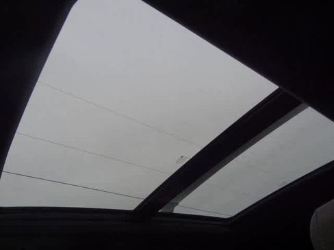 Used 2021 Cadillac XT6 Premium Luxury image 8