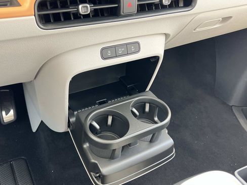 New 2025 Volkswagen ID. Buzz 1st Edition AWD/4WD image 18