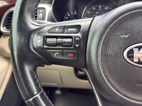 Used 2017 Kia Sorento EX FWD image 17