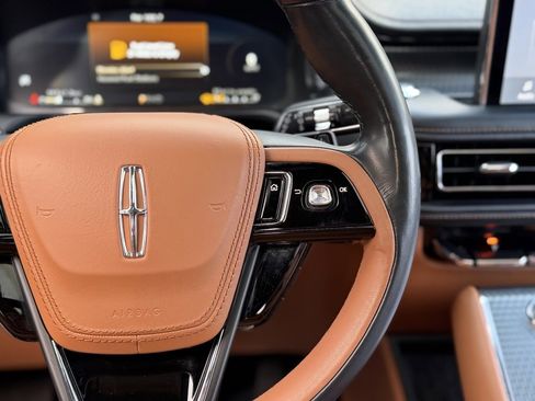 Used 2023 Lincoln Aviator Black Label w/ Class IV Trailer Tow Package image 45