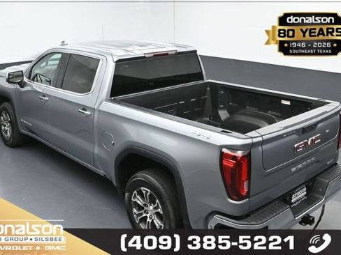 Used 2025 GMC Sierra 1500 SLT AWD/4WD image 19