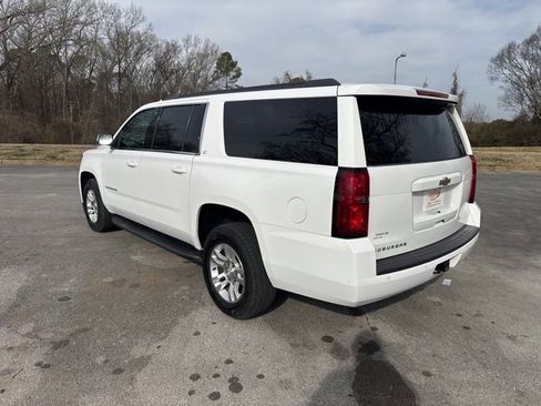 Used 2019 Chevrolet Suburban LT image 5