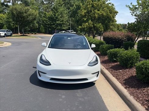 Used 2020 Tesla Model 3 Long Range AWD/4WD image 8