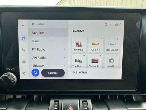 Used 2023 Toyota RAV4 XLE Premium AWD/4WD image 5