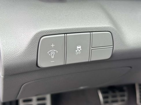 Used 2026 Hyundai Elantra SEL Sport Premium FWD image 21