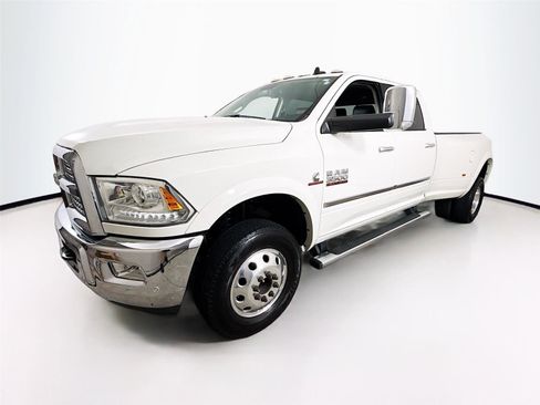 Used 2018 RAM 3500 Laramie image 3