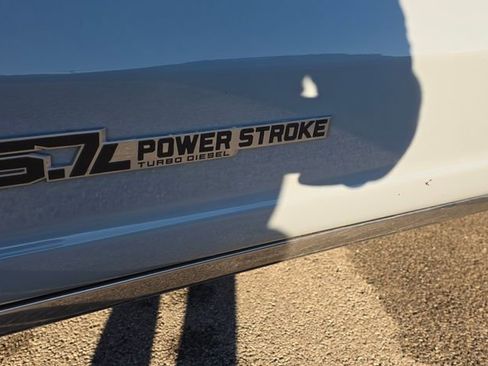 Used 2024 Ford F350 Platinum image 3