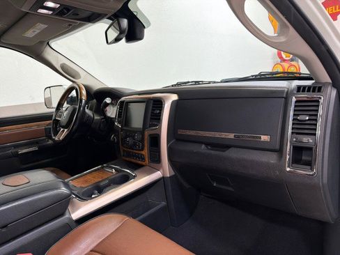 Used 2017 RAM 3500 Laramie Longhorn image 42