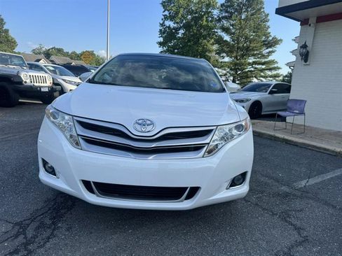 Used 2013 Toyota Venza XLE w/ XLE Premium Pkg FWD image 2