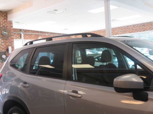 Used 2023 Subaru Forester Premium AWD/4WD image 65