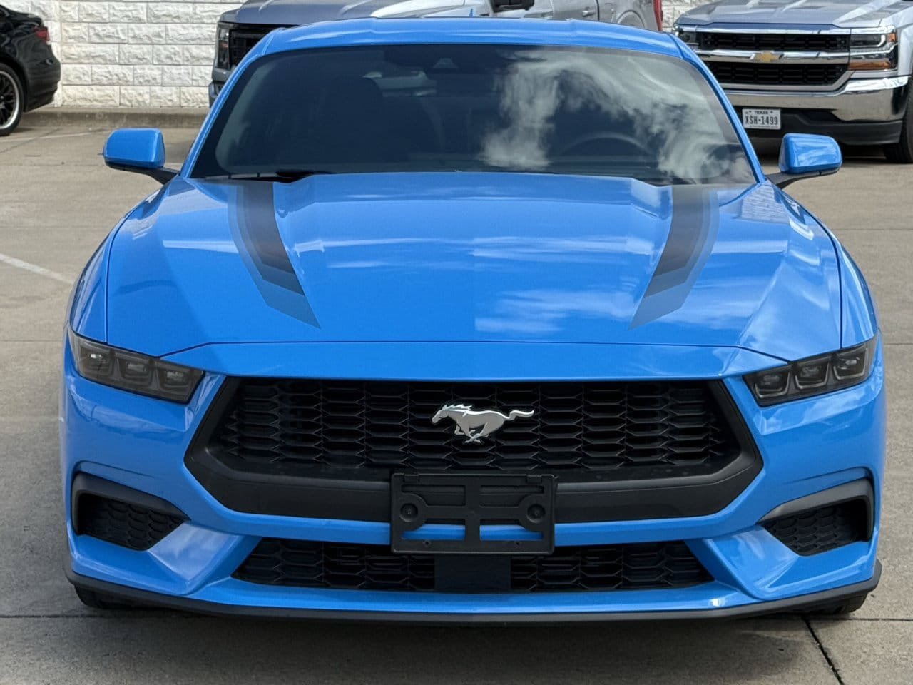 Certified 2025 Ford Mustang Coupe RWD image 7