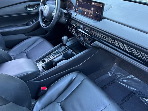 Used 2024 Honda Accord Sport image 32