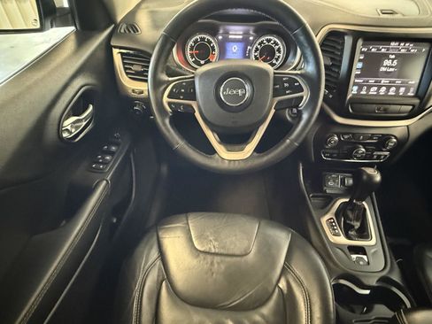 Used 2015 Jeep Cherokee Limited image 15