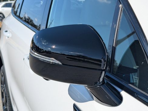 New 2026 Kia Sorento SX image 14