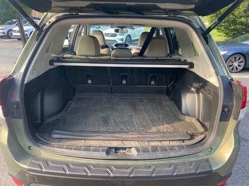 Used 2020 Subaru Forester Limited w/ Popular Package #3 AWD/4WD image 12
