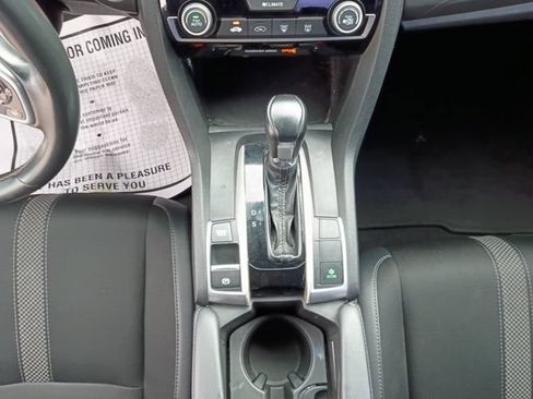 Used 2020 Honda Civic Sport image 3