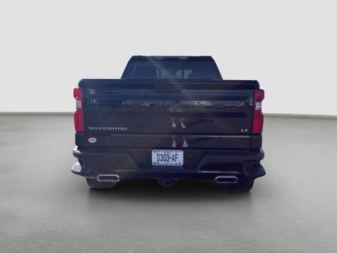 Used 2022 Chevrolet Silverado 1500 LT Trail Boss w/ Convenience Package II image 5