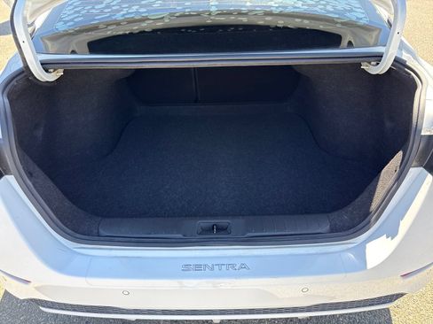 Used 2021 Nissan Sentra SV FWD image 23