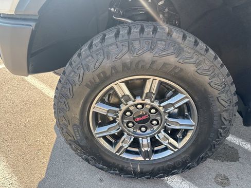 New 2026 GMC Sierra 1500 AT4X image 32