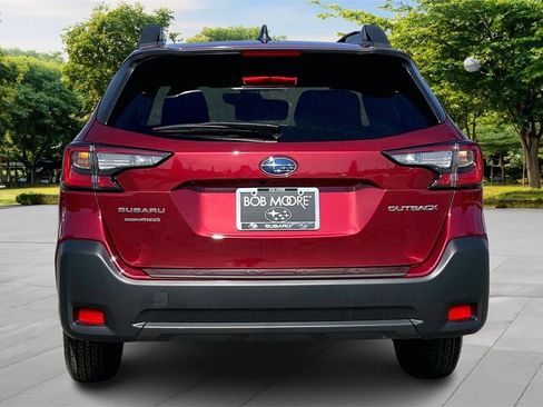 Certified 2025 Subaru Outback Premium image 5