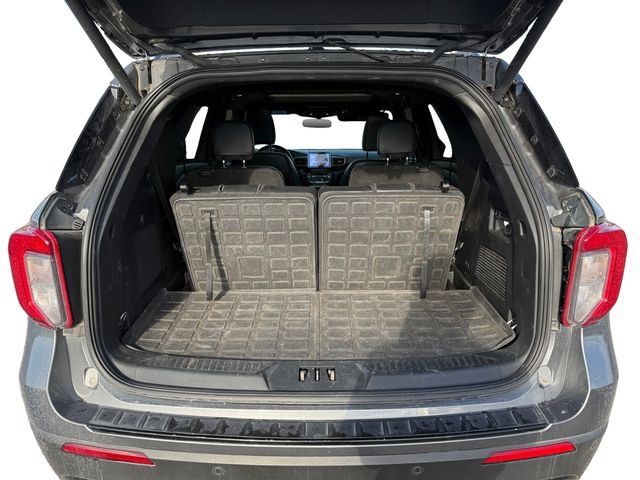 Used 2023 Ford Explorer ST-Line w/ Class IV Trailer Tow Package RWD image 23