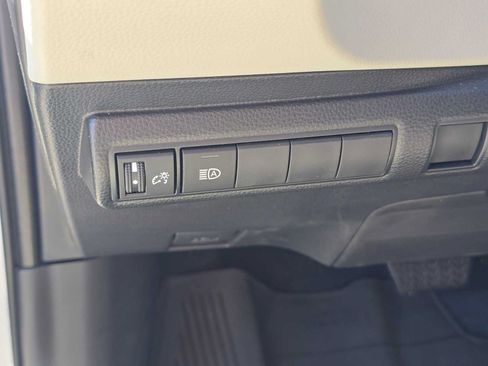 Used 2026 Toyota Corolla LE FWD image 23