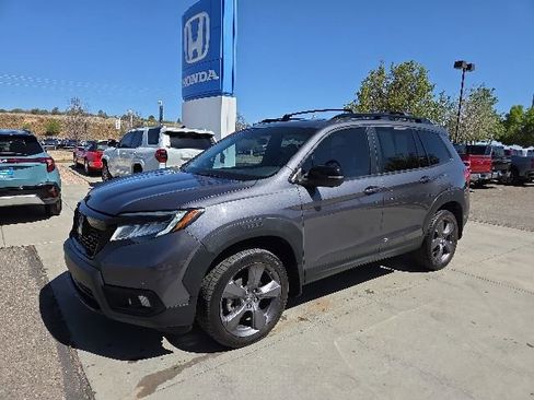 Certified 2019 Honda Passport Touring image 2
