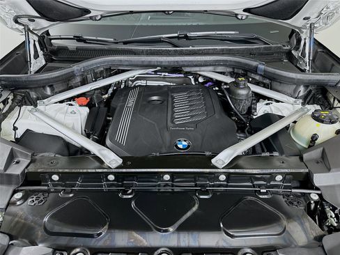 Certified 2023 BMW X5 xDrive40i w/ Premium Package image 31