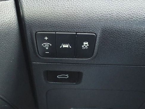 Used 2023 Kia K5 LXS image 27