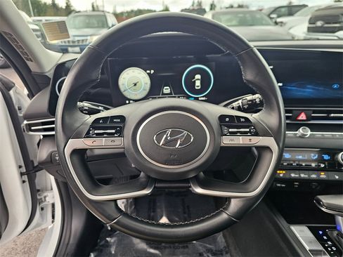 Certified 2021 Hyundai Elantra Limited w/ Cargo Package image 25