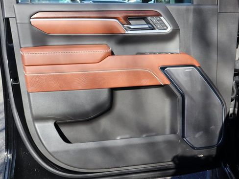 New 2026 GMC Sierra 2500 Denali Ultimate w/ Max Trailering Package image 12