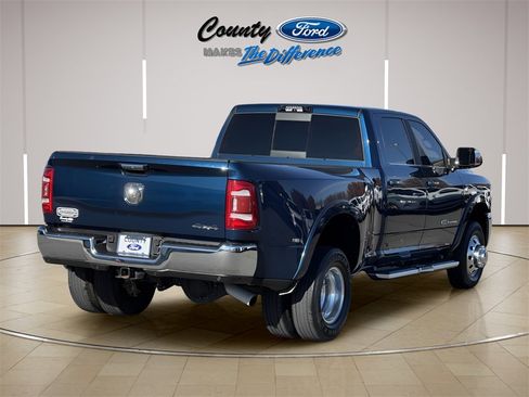 Used 2022 RAM 3500 Limited image 26