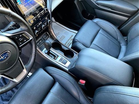 Used 2022 Subaru Ascent Limited image 15