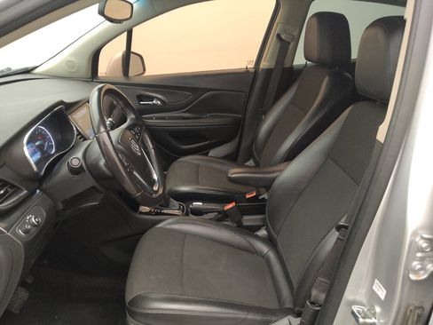Used 2019 Buick Encore Preferred FWD image 17