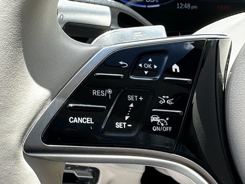 Certified 2023 Mercedes-Benz EQS 580 4MATIC Sedan image 28