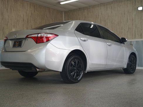 Used 2015 Toyota Corolla L FWD image 10