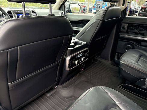 Used 2021 Ford Expedition Max Platinum image 31